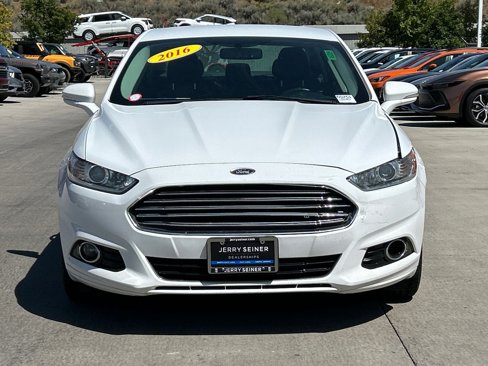 Used 2016 Ford Fusion Titanium image 8