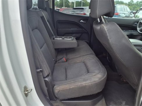 Used 2018 Chevrolet Colorado LT image 12