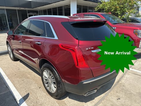 Used 2017 Cadillac XT5 Luxury w/ Driver Awareness Package image 2