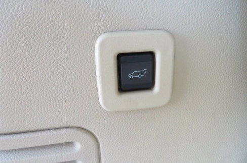Used 2017 Ford Expedition Limited w/ Equipment Group 301A image 11