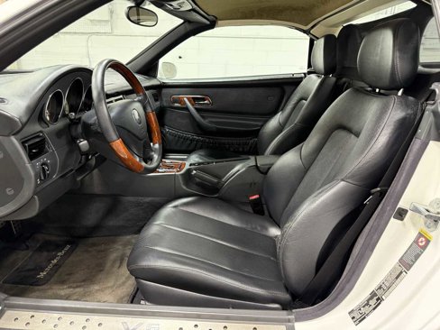 Used 2001 Mercedes-Benz SLK 320 image 13