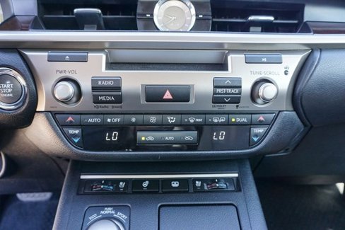 Used 2013 Lexus ES 350 image 21