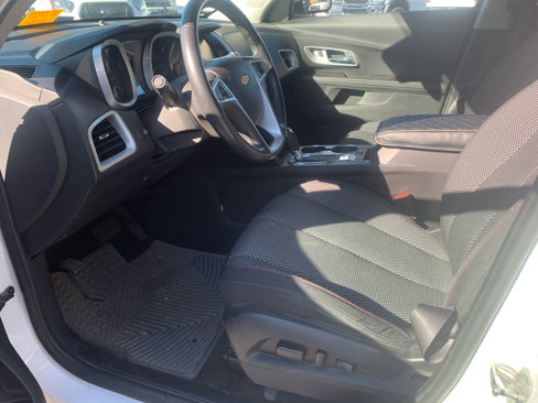 Used 2016 Chevrolet Equinox LT w/ Convenience Package image 9