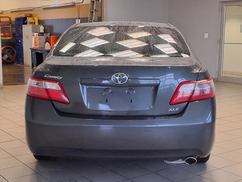 Used 2008 Toyota Camry XLE w/ Leather Pkg image 5