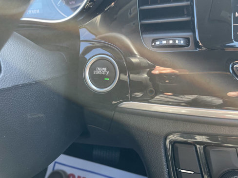 Used 2022 Buick Encore Preferred w/ Safety Package image 17