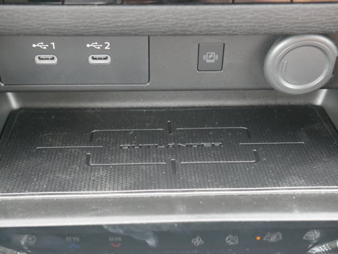 New 2025 Mitsubishi Outlander SEL image 21