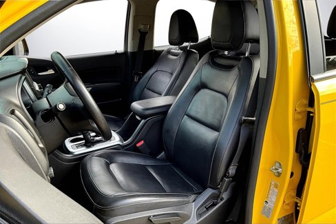 Used 2015 Chevrolet Colorado LT w/ Luxury Package image 17