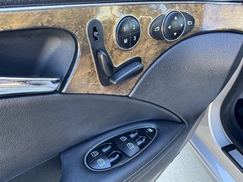 Used 2007 Mercedes-Benz E 350 Sedan image 26