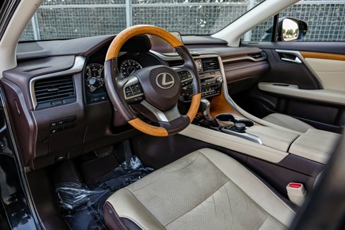 Used 2017 Lexus RX 350 FWD image 3