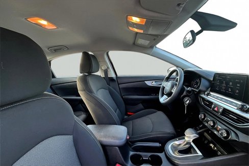 Used 2023 Kia Forte LXS image 26