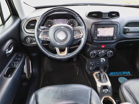 Used 2017 Jeep Renegade Limited image 17