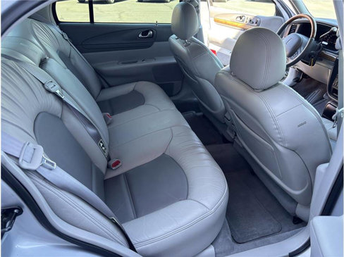 Used 2000 Lincoln Continental image 13
