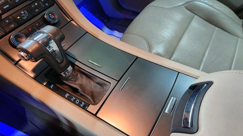 Used 2010 Ford Taurus Limited image 32