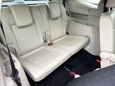Used 2019 Volkswagen Atlas SE w/ Panoramic Sunroof Package image 25