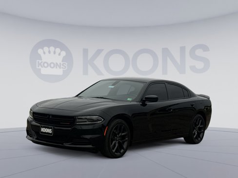 Used 2021 Dodge Charger SXT w/ Blacktop Package image 1