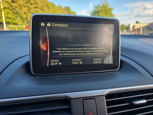 Used 2015 MAZDA MAZDA3 i Sport image 21