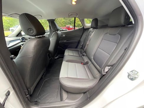 New 2026 Chevrolet Trax LT w/ Driver Confidence Package image 19