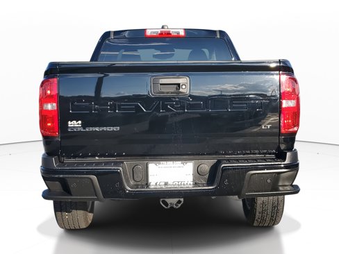 Used 2022 Chevrolet Colorado LT w/ Fleet Safety Package image 5