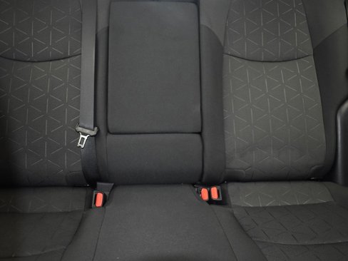 Used 2022 Toyota RAV4 XLE image 27