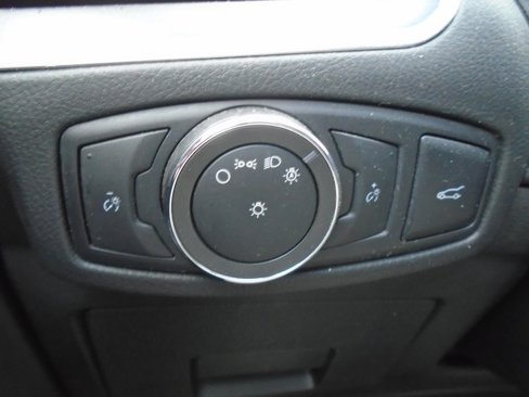 Used 2016 Ford Edge Titanium w/ Equipment Group 301A image 22