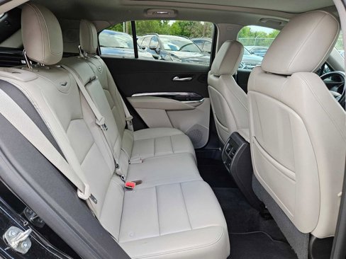 Used 2019 Cadillac XT4 Luxury image 19
