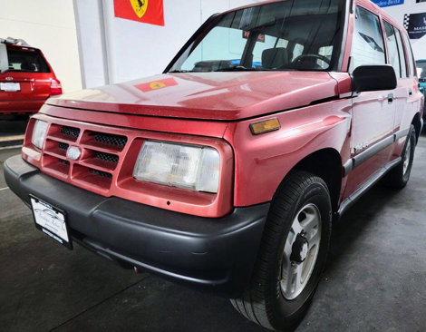 Used 1998 Chevrolet Tracker 4WD w/ Convenience Pkg image 5