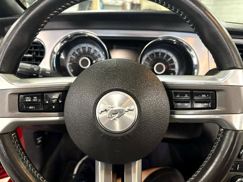 Used 2013 Ford Mustang GT Premium w/ Brembo Brake Pkg image 12
