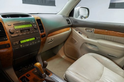 Used 2004 Lexus GX 470 image 29