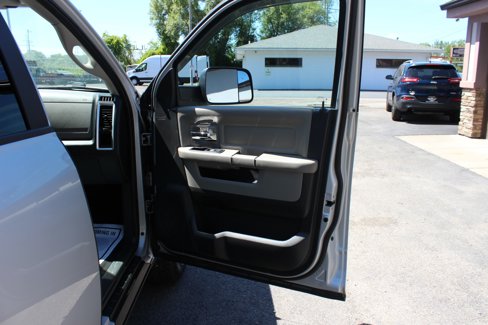 Used 2011 RAM 1500 Big Horn image 31
