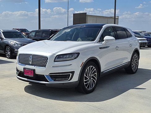 Used 2019 Lincoln Nautilus Reserve image 2