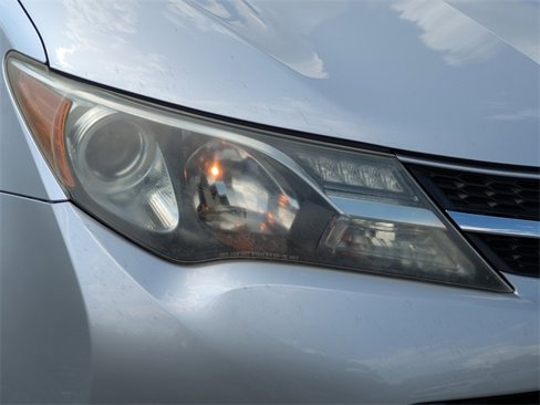 Used 2013 Toyota RAV4 XLE image 9