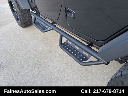Used 2010 Jeep Wrangler Unlimited Sport image 99