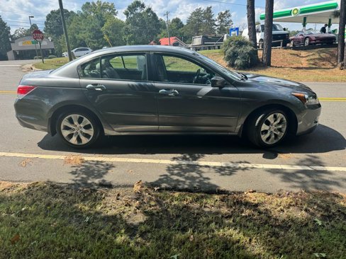 Used 2010 Honda Accord EX-L image 5