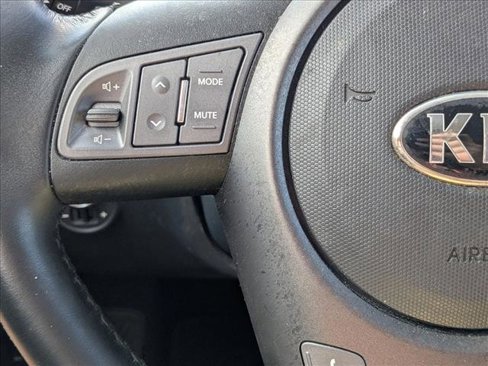 Used 2013 Kia Soul + w/ Audio Pkg image 9
