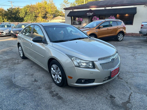Used 2014 Chevrolet Cruze LS image 14