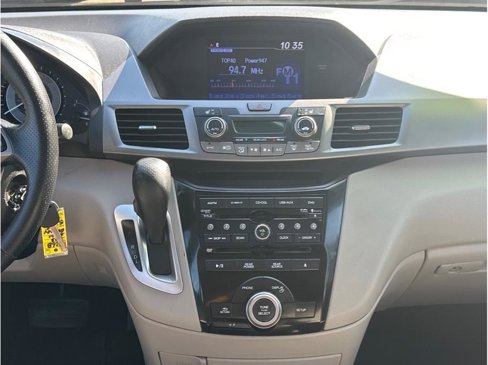 Used 2013 Honda Odyssey EX-L image 16
