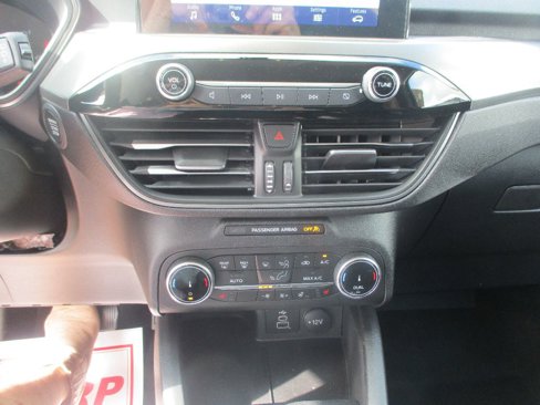 New 2025 Ford Escape Active image 8