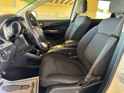 Used 2019 Dodge Journey SE w/ Premium Group image 10