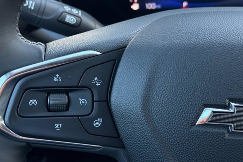 New 2025 Chevrolet Trax ACTIV w/ Sunroof Package image 29