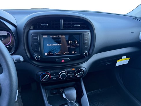 New 2025 Kia Soul LX image 12