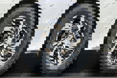 Certified 2017 Honda Accord LX image 11