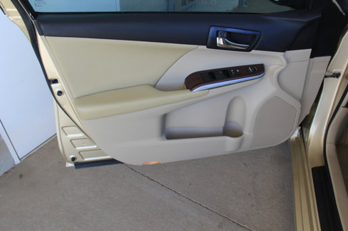 Used 2012 Toyota Camry XLE image 18