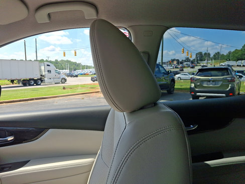 Used 2022 Nissan Rogue Sport SL image 17