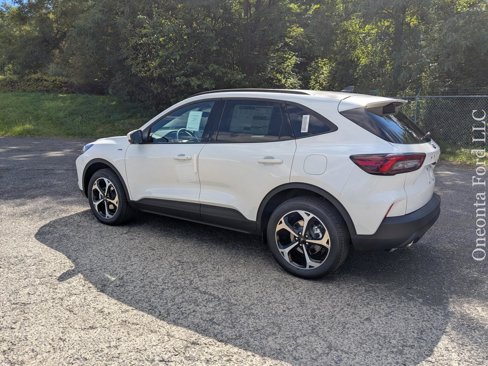 New 2025 Ford Escape ST-Line Select image 3