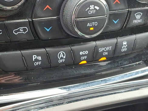 Used 2021 Jeep Grand Cherokee Trailhawk w/ Trailhawk Luxury Group image 27