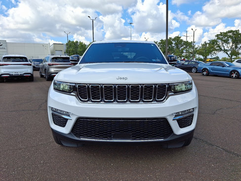 Used 2024 Jeep Grand Cherokee Limited w/ MOPAR Finishing Package image 2