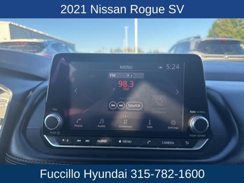 Used 2021 Nissan Rogue SV image 18