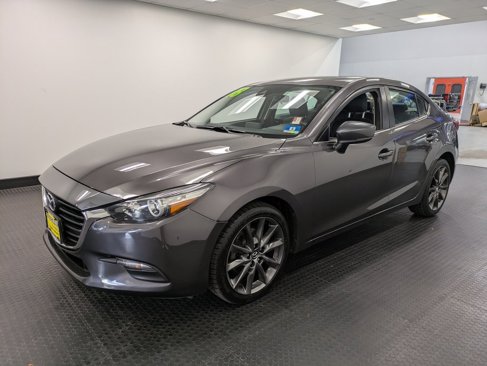 Used 2018 MAZDA MAZDA3 Touring image 1