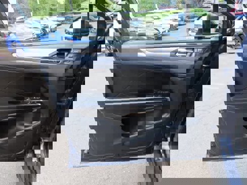 Used 2017 Lincoln MKC Premiere image 17