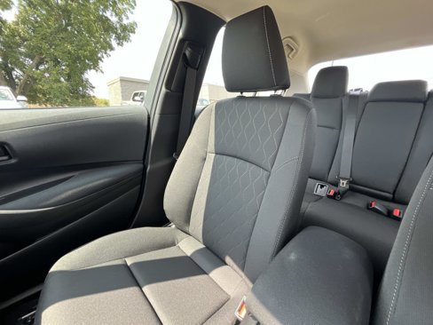 Used 2026 Toyota Corolla LE image 24